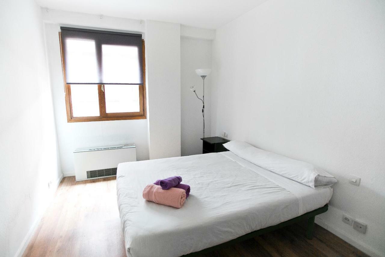 Apartamento San Bernardo Madrid Extérieur photo