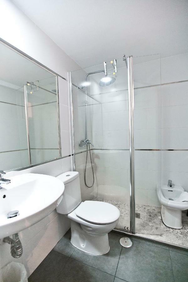Apartamento San Bernardo Madrid Extérieur photo